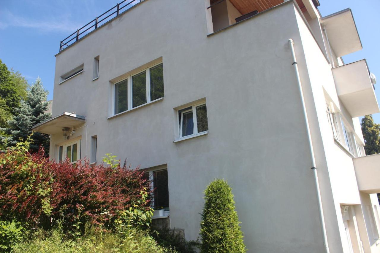 Privat Zelezny Brod Apartment Ngoại thất bức ảnh